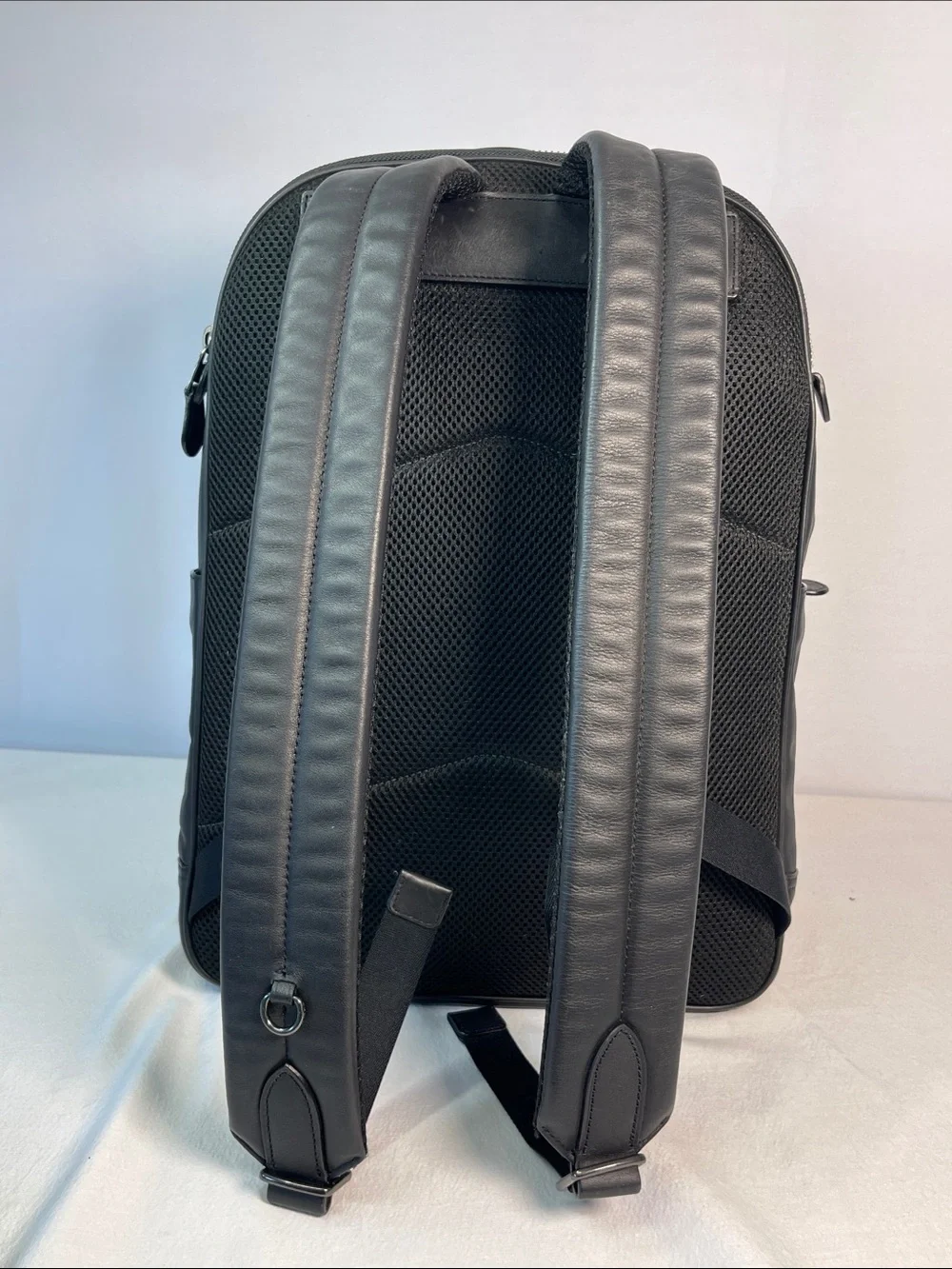 Coach M1944-89939 Graham Black Leather Large Backpack